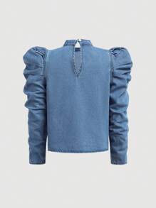 SHEIN Blusa vaquera de manga larga con cuello de tortuga y lazo delantero para niña preadolescente, estilo casual de otoño e invierno, atuendo para volver al colegio - Azul lavado medio - Ver 2