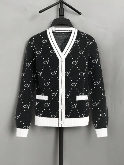 Boys' Simple Vintage-Style Contrast Trim Letter Pattern Cardigan Sweater. The Classic Elegant Vintage-Style Letter Pattern Design, With Contrasting Trim, Adds A Stylish And Lively Touch. Suitable For School, Outings, Casual Street Style, And Social Gatherings, Providing Comfortable Relaxation. The Repeating Letter Pattern Design Is Distinctive And Fashionable. This Simple And Versatile Cardigan Style Is Easy To Pair, Suitable For Various Occasions. Let Boys Exude Confidence And Vibrancy In School And Social Settings, Fully Enjoying Their Energetic Childhood.