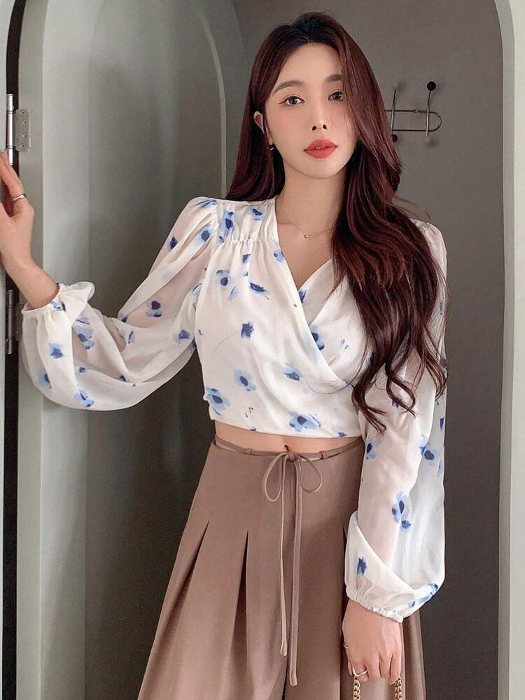 Women's Ditsy Floral V-Neck Cropped Criss-Cross Shirt Long Sleeve Top