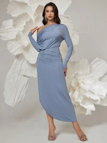 SHEIN Belle Asymetryczny dekolt z odkrytymi ramionami, marszczona, dopasowana, elegancka i urocza sukienka dla druhny (dla dorosłych)