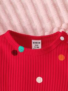 Bộ đồ liền thân thường ngày cổ tròn tay dài in họa tiết chấm bi cho bé gái - Đỏ - Xem 4