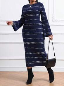 SHEIN Lady Mùa Thu Đông Đơn Giản Thanh Lịch Khiêm Tốn Cổ Điển Công Sở Màu Đen Worsed Cổ Tròn Tay Chuông Sản Phẩm Mới Dài Tay Plus Kích Thước Áo Len Váy - Màu xanh hải quân - Xem 5