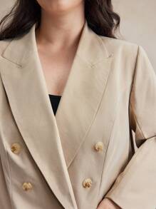 BizChic 大码翻领长袖纽扣前口袋休闲夹克 - 杏色 - 查看 8