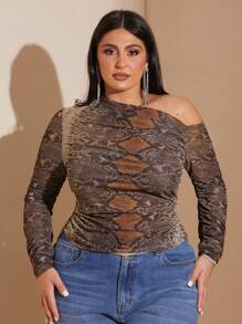 SHEIN BAE Camiseta plus size outono elegante sexy feminina estampa animal marrom estampa de cobra estampa de malha completa assimétrica um ombro plissada manga comprida justa, adequada para encontros de Halloween e deslocamento diário tops com mangas tops curvas