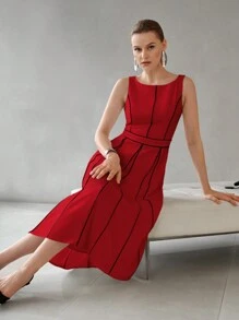 MOTF PREMIUM MIDI KLEID MIT KONTRASTPASPEL UND GEFALTETER RAFFUNG