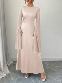 SHEIN Clasi Đầm Maxi Dài Tay Loe Eo Thanh Lịch Quyến Rũ Gợi Cảm Cho Nữ Trang Phục Nữ Màu Trơn - Màu be - Xem 3