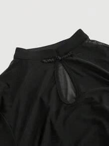 SHEIN MOD Chemisier pour femmes avec col montant et manches évasées, Tenues de concert, Tenues de sorcière, Cols roulés noirs, Hauts de pirate, Vêtements hippies, Hauts de sorcière, Costume de diable, Top noir sexy
