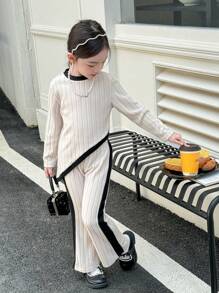 SHEIN Genkimix Kids 2pcs Young Girl' Black & White Ribbed Top And Color Block Pants Set, Comfortable And Fashionable For Fall/Winter