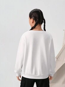 SHEIN 少女秋冬时尚蝴蝶动物图案抓绒保暖休闲运动套头卫衣，带口袋 - 白色 - 查看 2