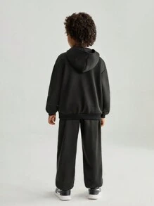 SHEIN 2pcs Boys Stand Collar Sweatshirt & Sweatpants Set