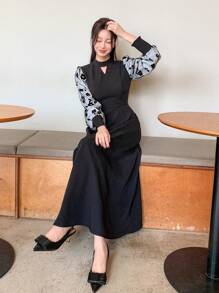 FRIFUL Women's Floral Print Bubble Sleeve Keyhole Neck Elegant Dress,Fall Dress Long Sleeve Dress