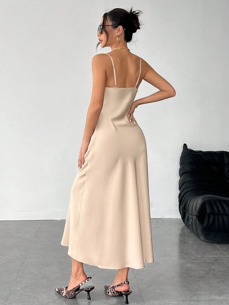 SHEIN PETITE Solid Color Swing Collar Long Satin Satin Suspender Dress  Suitable For Dates | SHEIN EUQS
