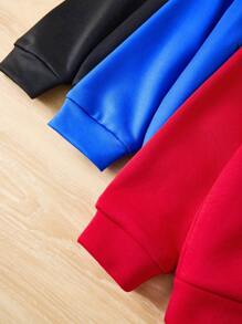 SHEIN Leap Crew Bộ 3 chiếc/bộ áo nỉ cổ tròn tay dài in họa tiết siêu anh hùng giản dị cho bé trai ấm áp, thoải mái, màu đen, đỏ, xanh, thích hợp mặc khi trở lại trường, sinh nhật, tiệc chào đón em bé, tiệc ngày lễ, mùa thu/đông, mua 1 tặng 2 - Nhiều màu - Xem 2