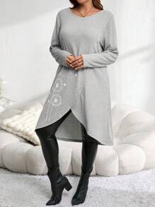 EMERY ROSE 大码女式蝴蝶和蒲公英印花圆领长袖环绕式下摆休闲 T 恤，秋季女装 - 灰色 - 查看 2