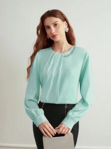 MOTF PREMIUM Blusa con mangas farol, detalles de cadena de pedrería y pliegues plisados - verde menta - Ver 5