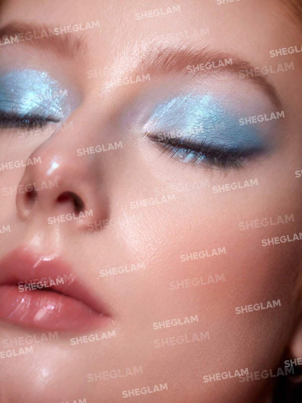 Silk & Sparkle Double Ended Liquid Eyeshadow-Sky