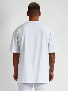 Manfinity Fitness Boyfriend Style Men's Round Neck Short Sleeve Letter Print Casual Sports T-Shirt Workout Tops Gym Top Breathable