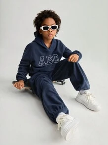 SHEIN 青少年男孩基本款休闲羊毛 Z 字母印花连帽衫和裤子 2 件套 - 藏蓝色 - 查看 4