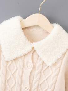SHEIN Young Boys Turndown Collar Thick Cable Knit Cardigan, Fashion Minimalist Warm Fuzzy Collar Sweater - Beige - View 3