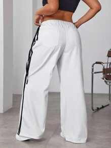 SHEIN EZwear 大码女式侧条纹系带宽腿宽松休闲牛仔裤 - 白色 - 查看 2