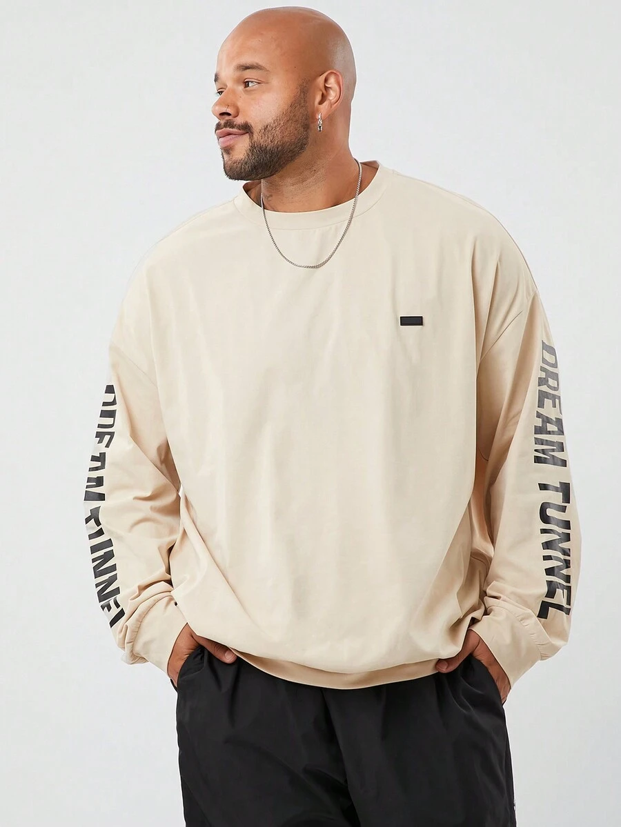 EASEVO Plus Size Men's Khaki Loose Round Neck Letter Graphic T-Shirt - Khaki - View 1