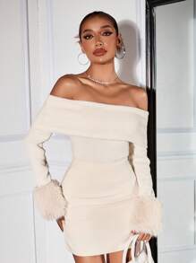 SHEIN SXY 秋季；女士春秋季纯色拼接毛绒袖口露肩修身时尚上衣，适合外出穿着，优雅百搭，适合日常约会、夜店、派对和新年活动；新年 - 杏色 - 查看 6