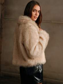 Anewsta 蓬松蓬松短款经典女士夹克