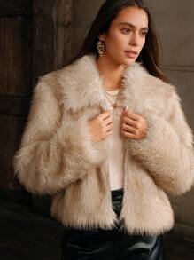 Anewsta 蓬松蓬松短款经典女士夹克