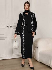 Modelyn Conjunto elegante de vestido de manga larga con escote de ojo de cerradura y estampado floral con detalle calado y bufanda a juego, Vestidos de suéter ajustados elegantes para uso casual diario/fiesta - Blanco y Negro - Ver 1