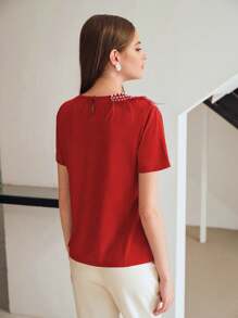 MOTF PREMIUM ÁO THUN TAY NGẮN CHI TIẾT ĐÁ NGỌC TRAI GIẢ CÓ VIỀN LÔNG CHO QUẦN ÁO NĂM MỚI - Đỏ - Xem 2