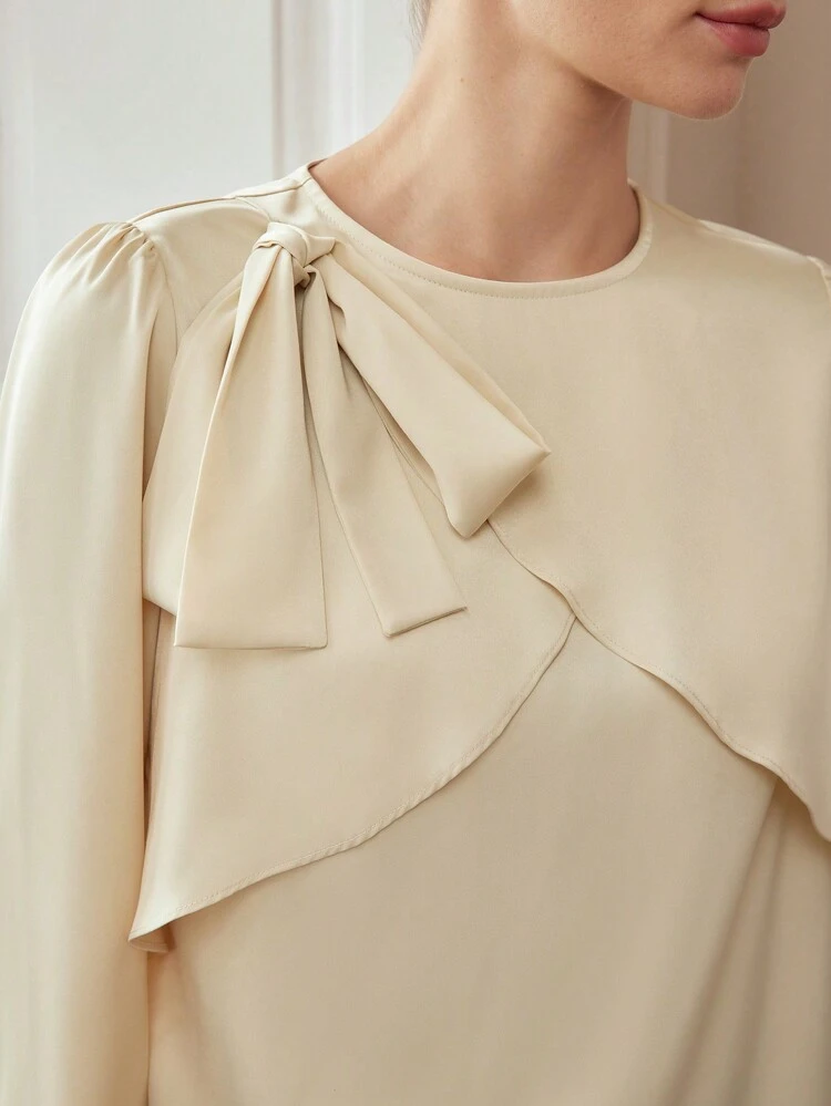 SOLID BOW DETAIL CROSS WRAP BLOUSE