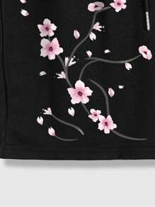 ROMWE MEN Anime Men Summer Sakura Print Shorts, School - Black - View 5