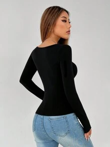SHEIN PETITE Camiseta de felpa de primavera para mujer de cuello de pico de unicolor - Negro - Ver 3