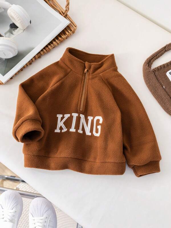 SHEIN Baby Boys/Girls Cute Solid Color Embroidered Letter Fleece Pullover Sweatshirt, Autumn & Winter