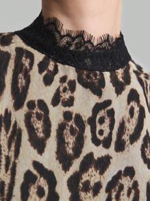 Ontre Vestido elegante de dama para cóctel de manga larga con mezcla de estampado de leopardo marrón y volantes de manga larga negra de gasa