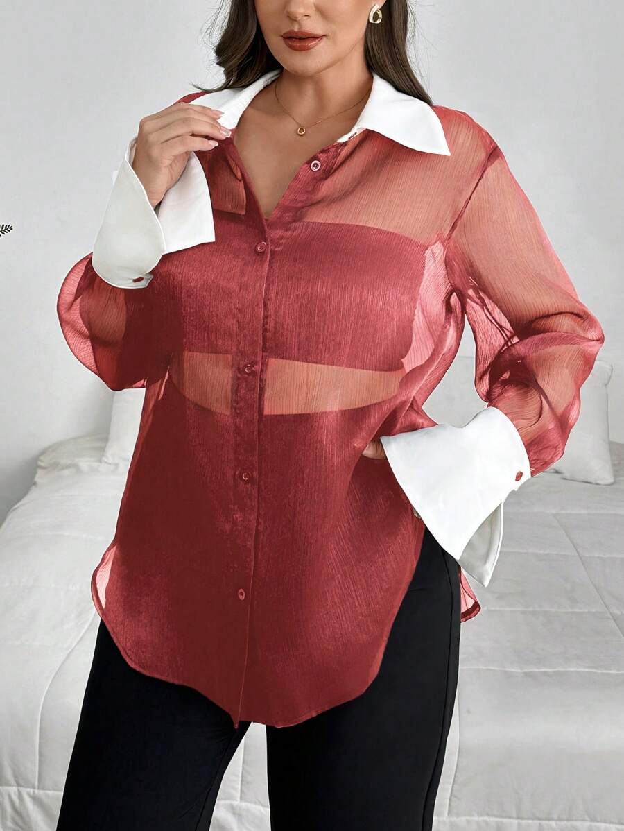 SHEIN Privé 大码女式黑白对比透视亮面衬衫,秋季返校季 - 酒紅色 - 查看 1