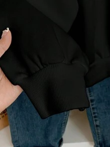 SHEIN EZwear 休閒極簡風藍色拼接星星印花黑色圓領長袖寬鬆大版女款運動衫套頭衫 - 黑色 - 查看 3