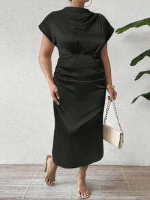 SHEIN Clasi 夏季大碼女士純色立領蝙蝠短袖腰部褶皺優雅長裙 - 黑色 - 查看 6