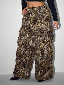 SHEIN ICON ICON Plus Size Women's Low Rise Leopard Print Cargo Trousers