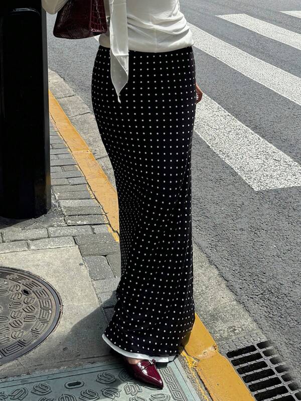 Siren Gaze Women's Polka Dot Print A-Line Black Skirt, Casual Style,Black Homecoming Dresses,Fall Clothes,Winter Women Clothes