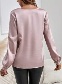 EMERY ROSE Women's Elegant Commuter Style Round Neck Long Sleeve Shirt