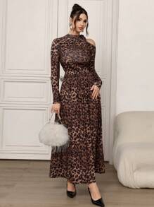 Modelyn 女士动物豹纹镂空不对称领口长袖连衣裙超长女士装长款晚礼服