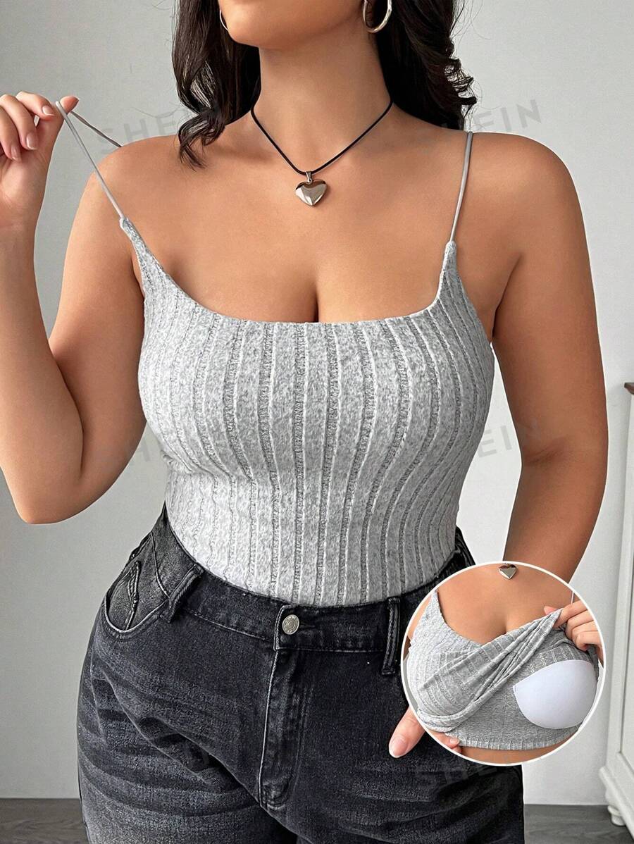 SHEIN EZwear Camiseta sin mangas de felpa acanalada informal con sujetador incorporado para tallas grandes