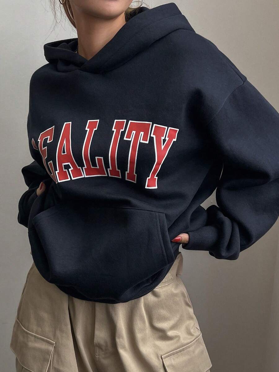 DAZY 女式字母印花超大连帽衫，秋装