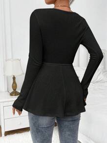 SHEIN T-shirt décontracté à manches longues avec encolure en V et cordon de serrage à la taille pour femmes enceintes, adapté pour le printemps et l'automne.