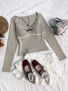 Soleia Áo len cổ tròn viền ren đi nghỉ mát cho nữ WYWH có nơ trang trí kiểu áo cánh ba lê - Màu be - Xem 3