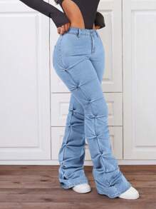 SHEIN ICON Front Button Simple Pleated Relaxed Fit Flared Leg Jeans - Light Wash - View 3