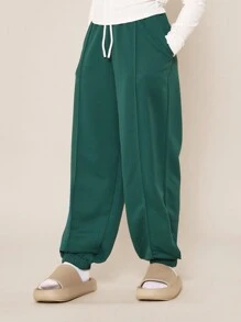SUMWON Conjunto Loungewear Top Cropped com Cordão e Calça Jogger Verde de Inspiração Irlandesa Shamrock Estação Atlético Casual Conjunto de Duas Peças