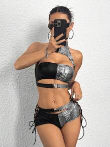 SHEIN ICON 2 chiếc áo crop top hở lưng màu tối theo phong cách Gothic và quần short mini trang trí dây đeo chéo cạp siêu thấp - Bạc - Xem 6
