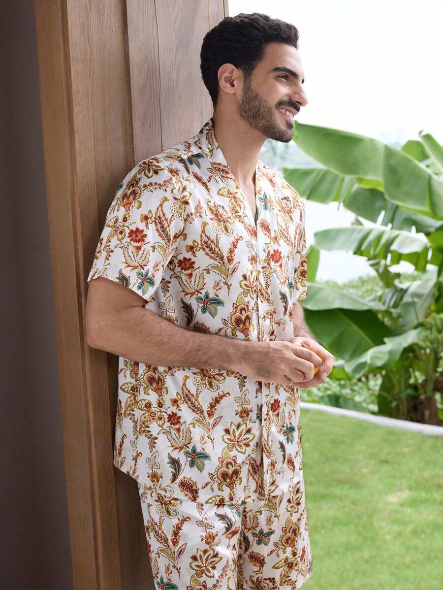 Manfinity ChillVibe 2pcs Men's All-Over Print Button Front Short Sleeve Top And Shorts Pajama Set